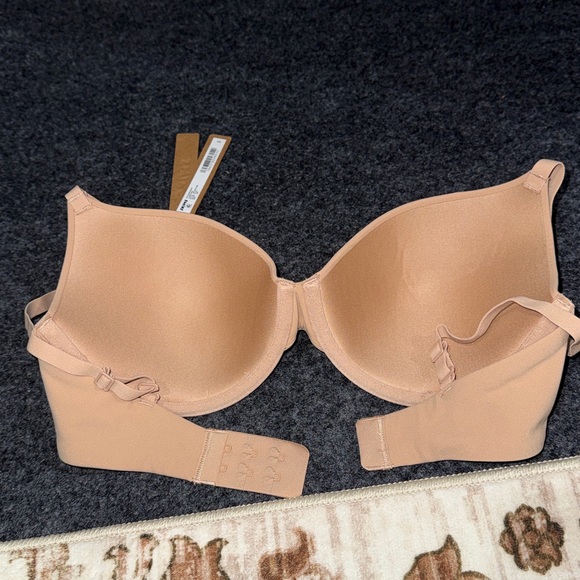 NWT Fits Everybody t-shirt bra - Picture 4 of 4